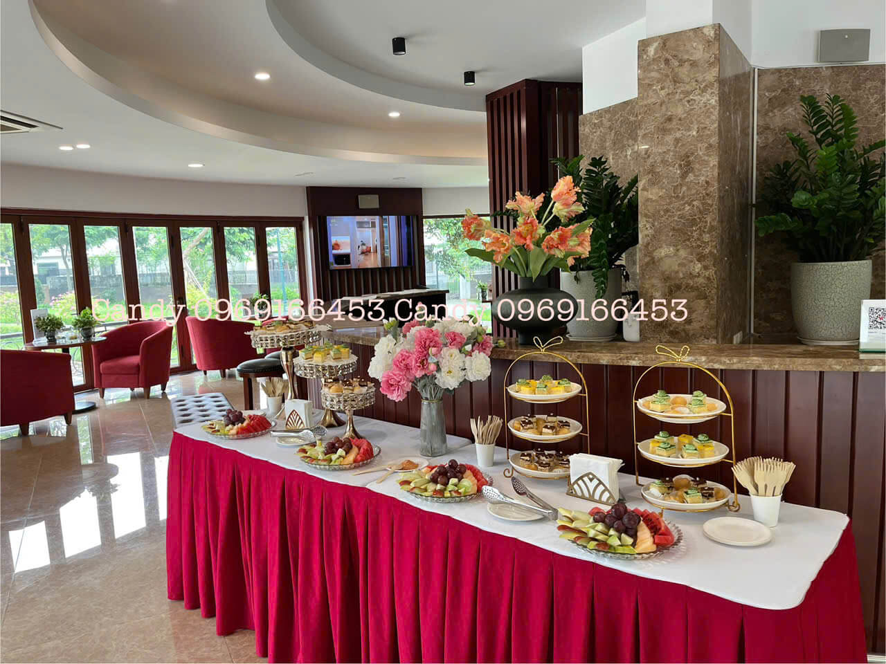 Set up tiệc sinh nhật công ty LeadSgo tại Thanh Xuân Hà Nội 3